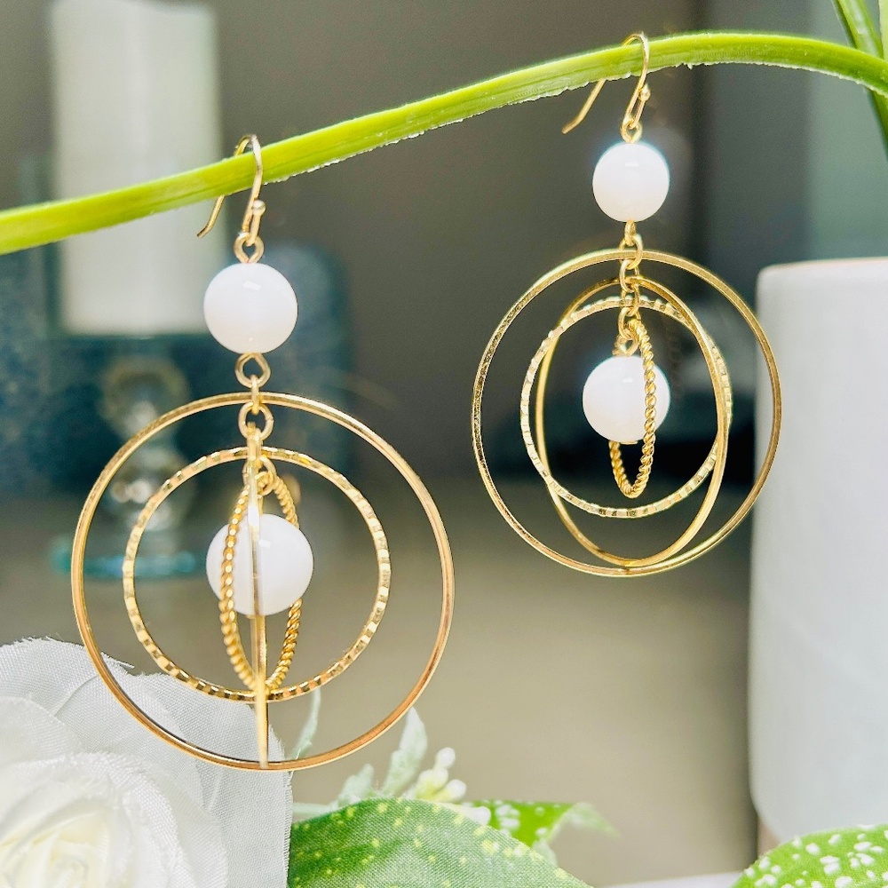 Elegant Orbiting Gold Plated Concentric Circled Dangle Earrings.